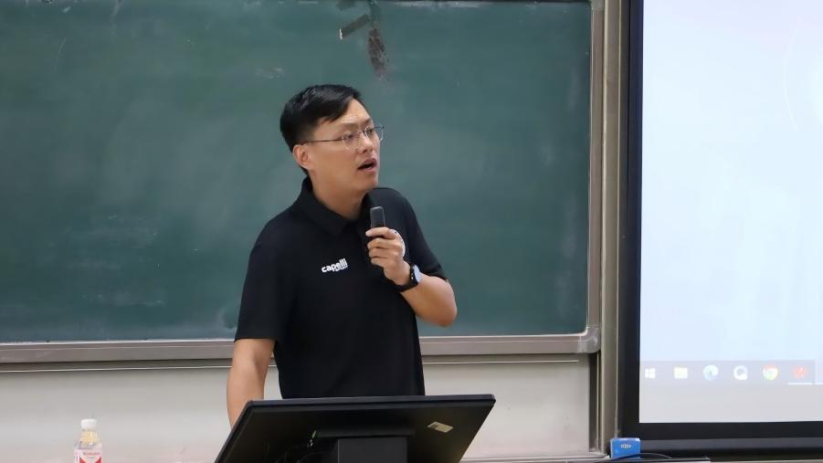 1748918312943744.jpg 1748918312943744.jpg