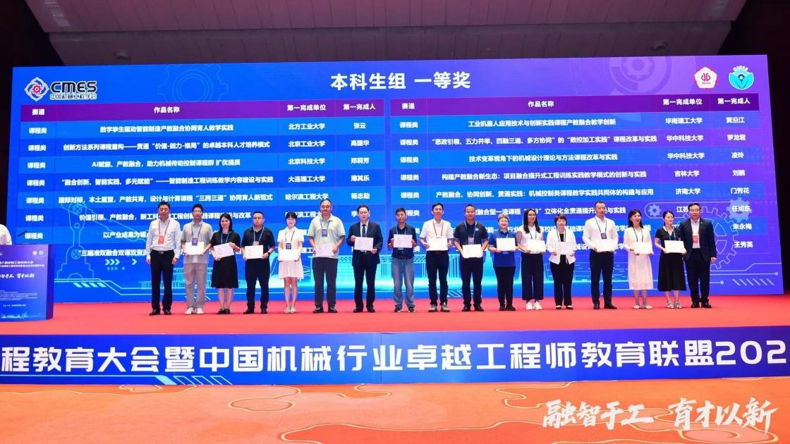 1758703327306253.jpg 1758703327306253.jpg