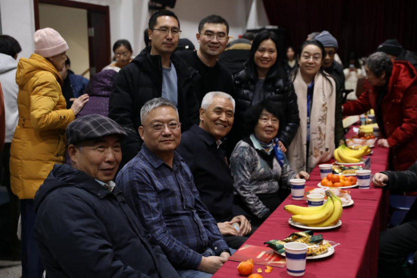 1769657048484449.gif 1769657048484449.gif